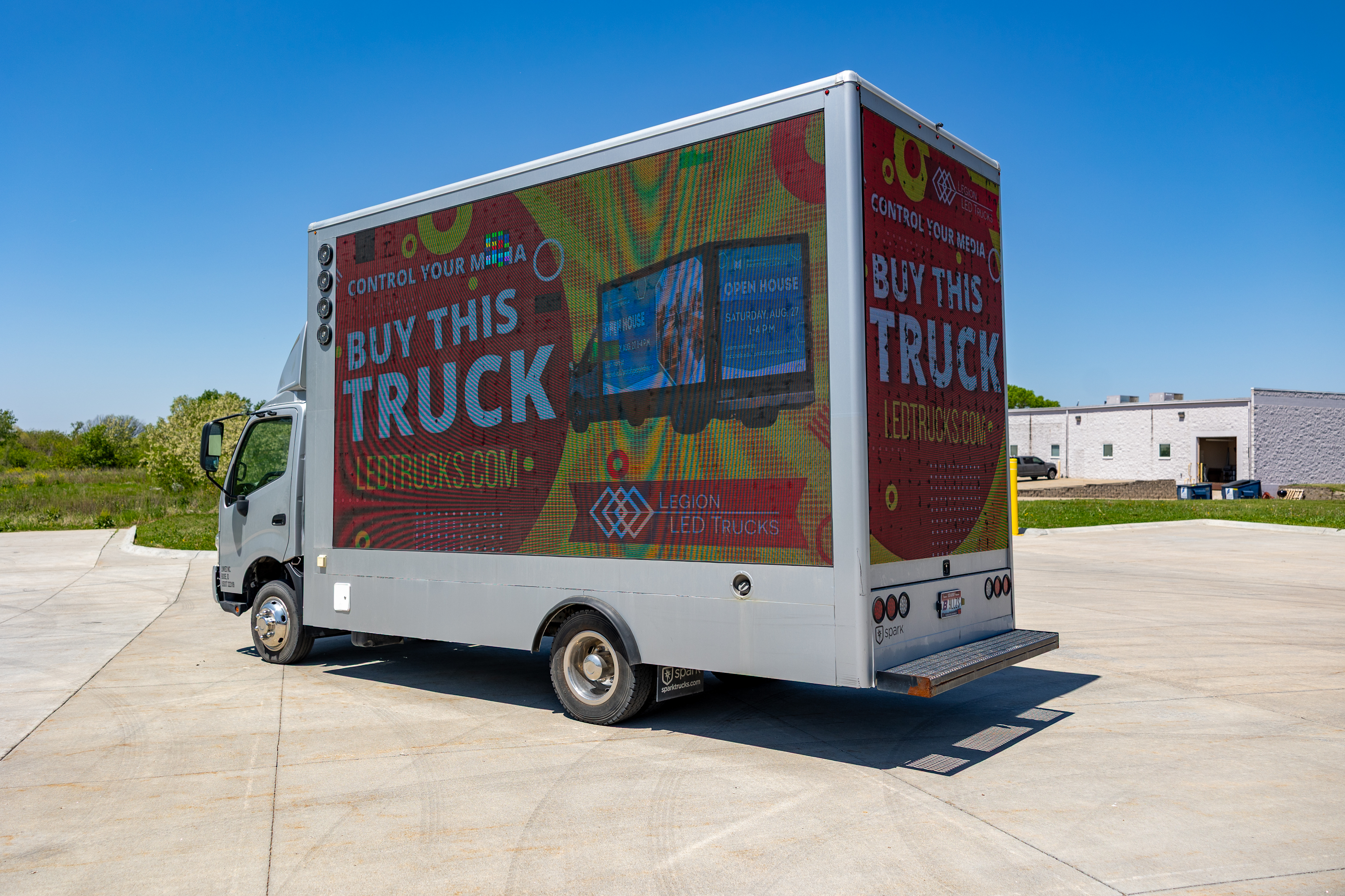 2018 Hino 155