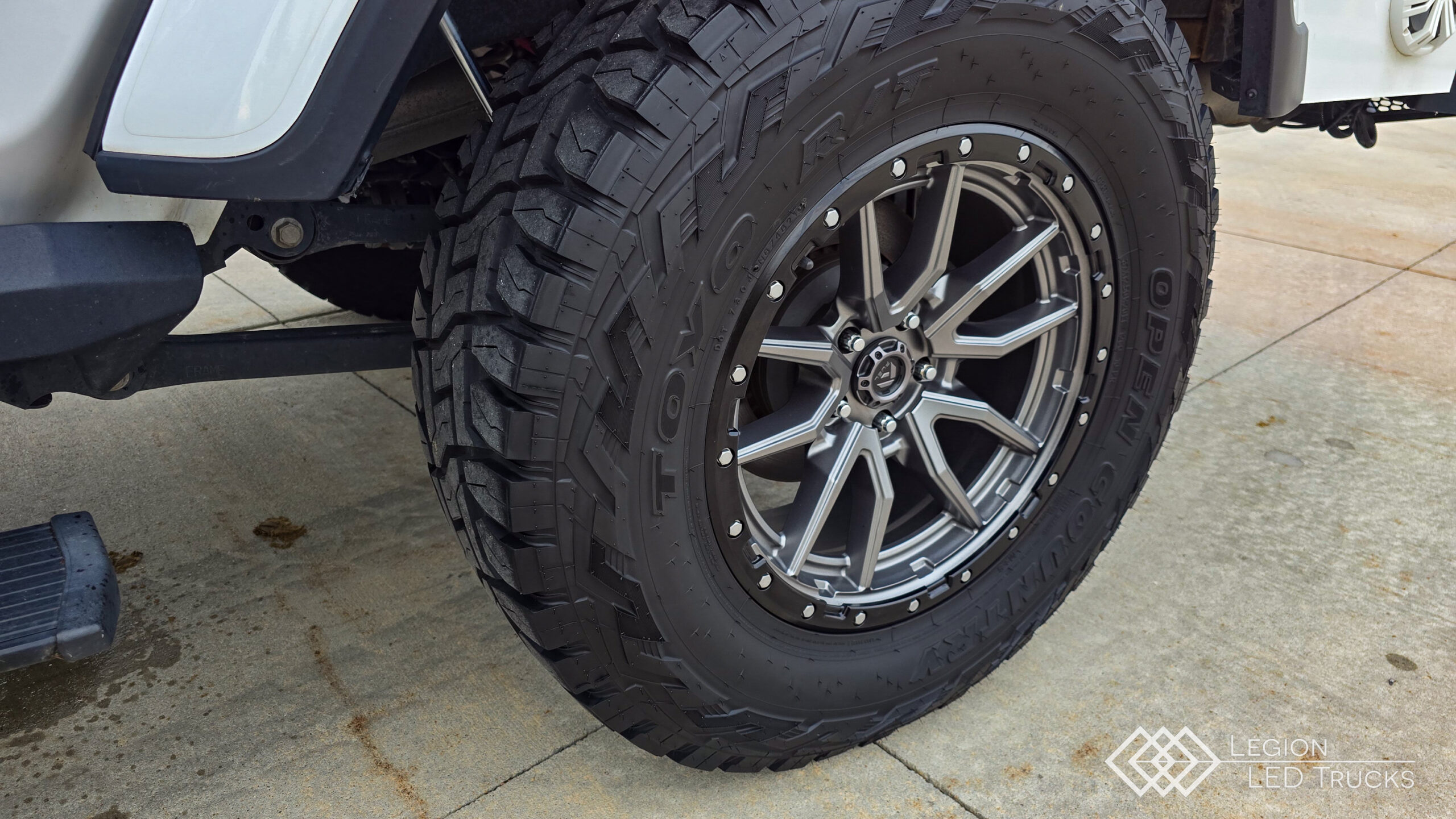 2021 Jeep Gladiator led truck for sale – photo 17 of 18