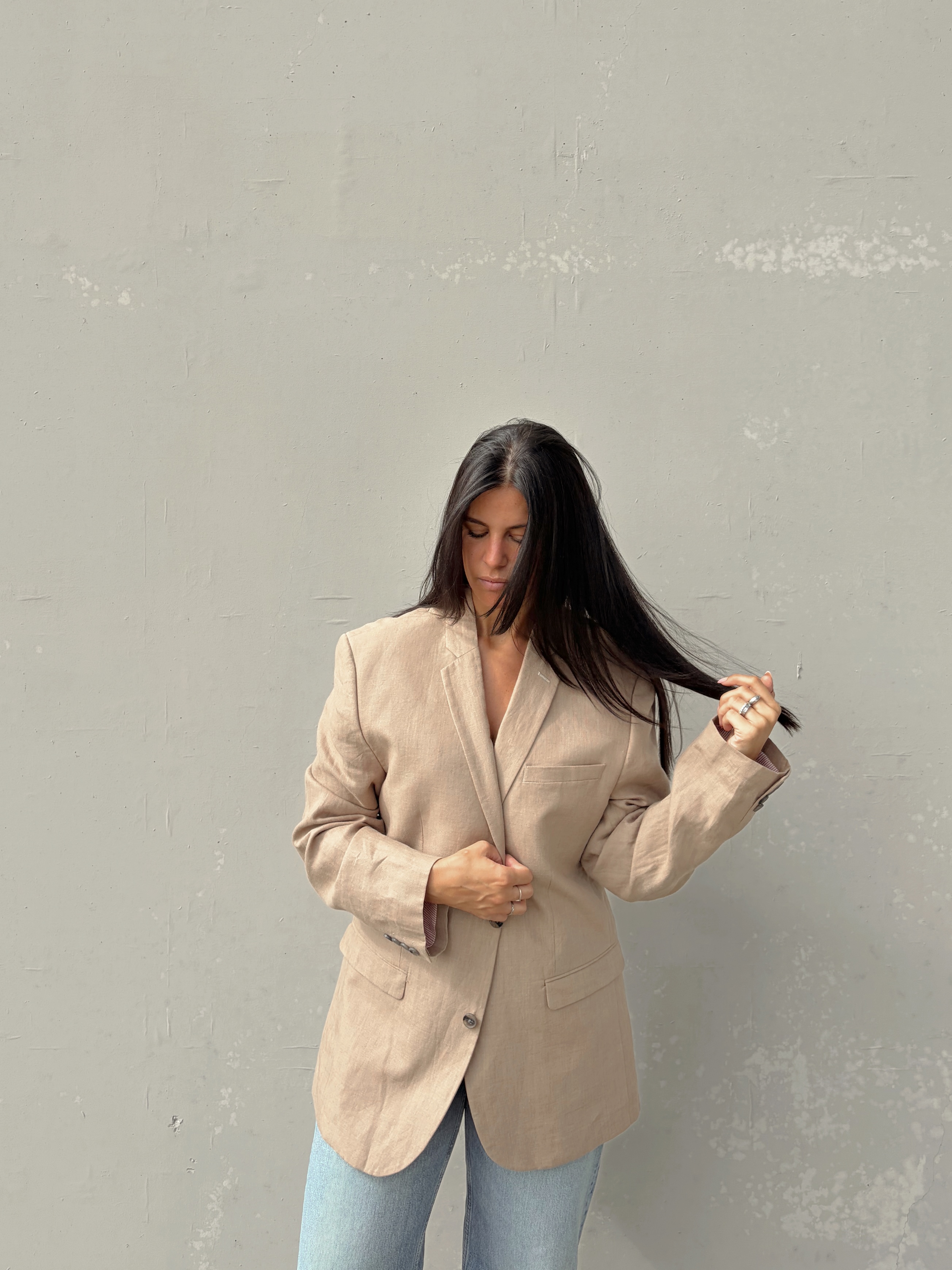 Beige Essential