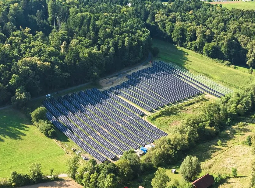 Freiflächen-PV-Anlage