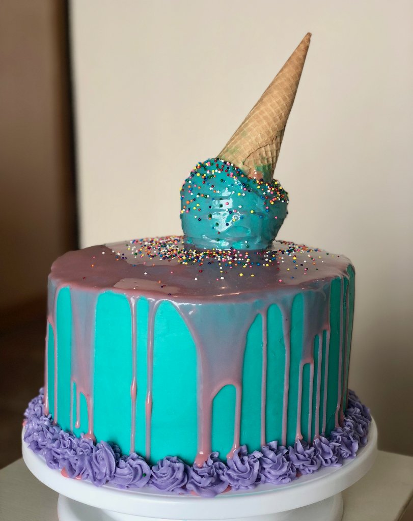 Custom Cakes