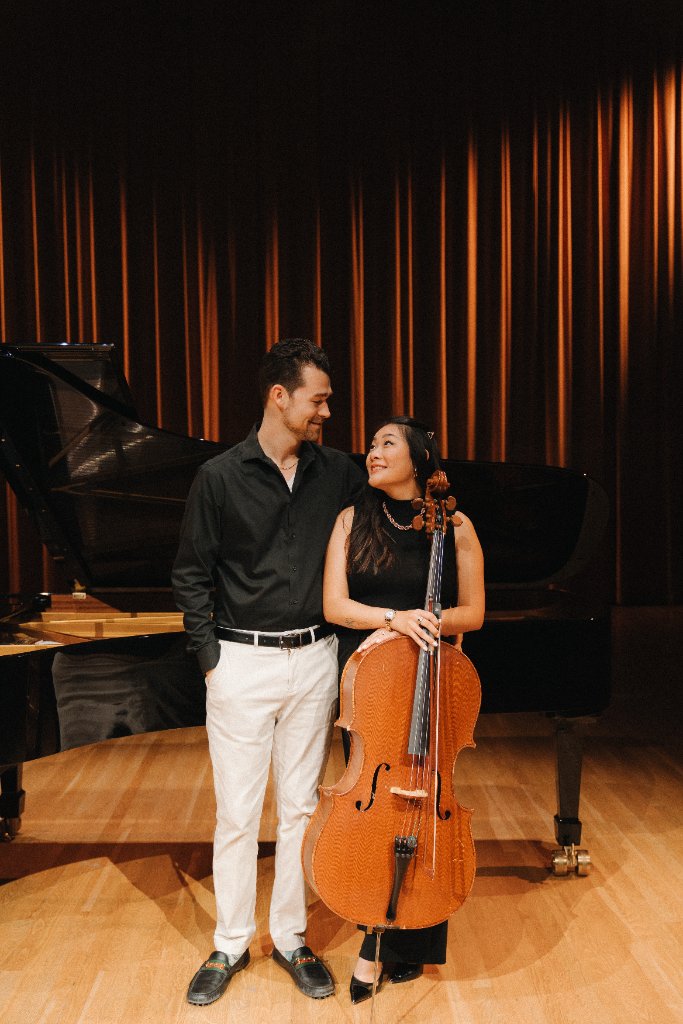 Experience an Elegant Sunday Afternoon of Live Music at West End Lounge