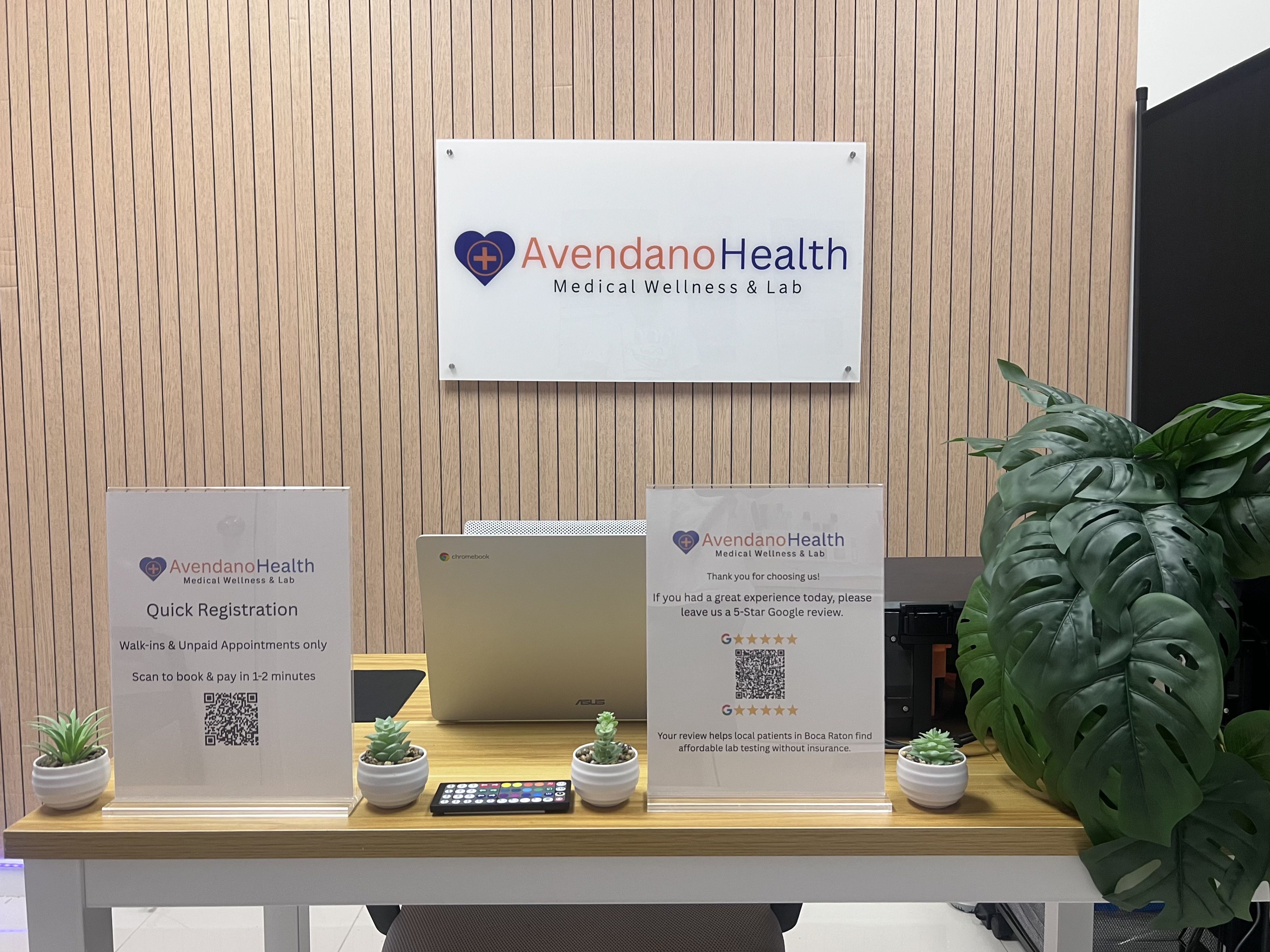 Avendano Health reception desk and signage in Boca Raton