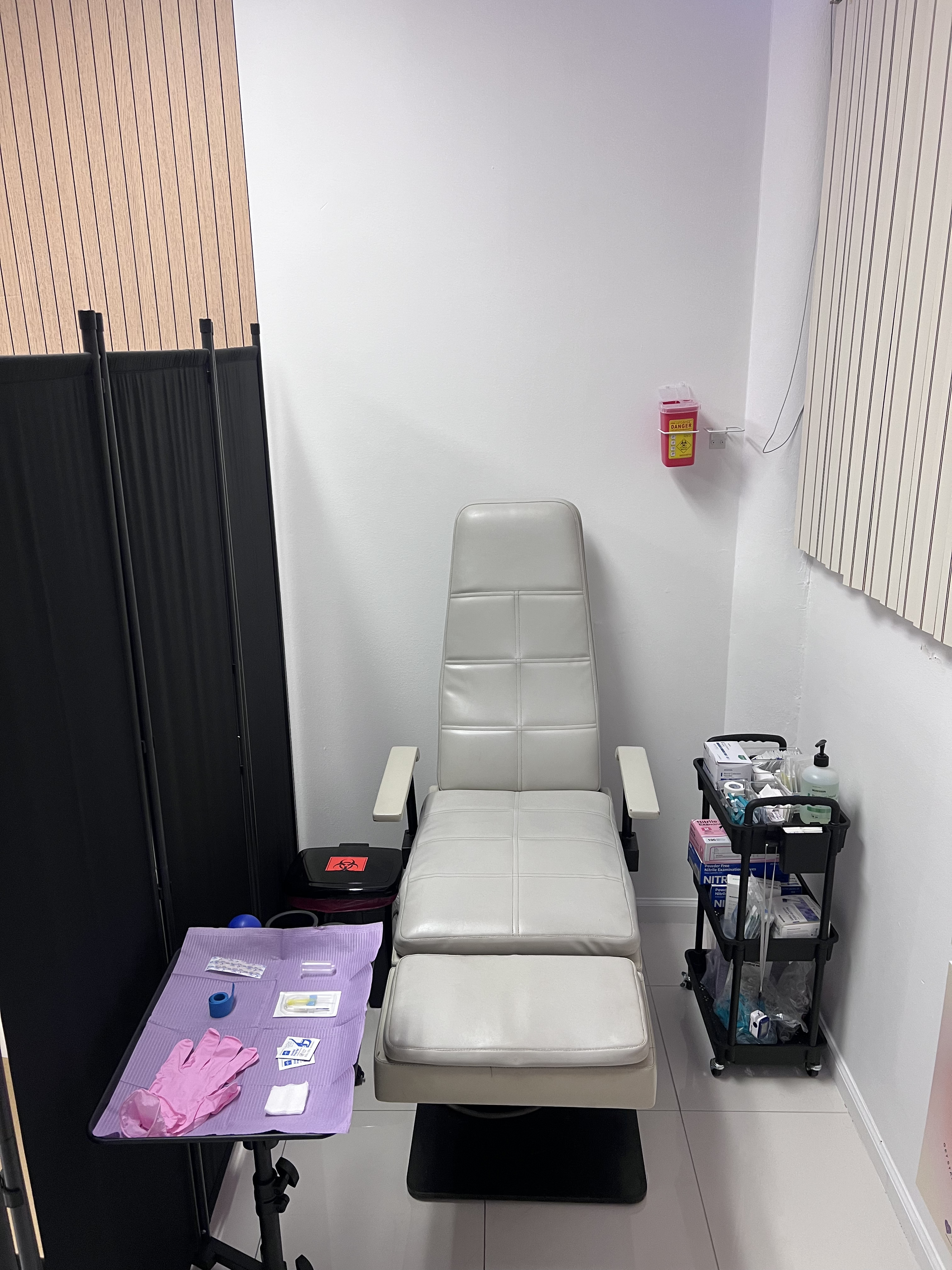 Avendano Health phlebotomy exam room in Boca Raton
