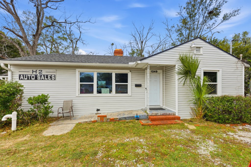 Stand-Alone Office Building – 1249 Edgewood Ave W