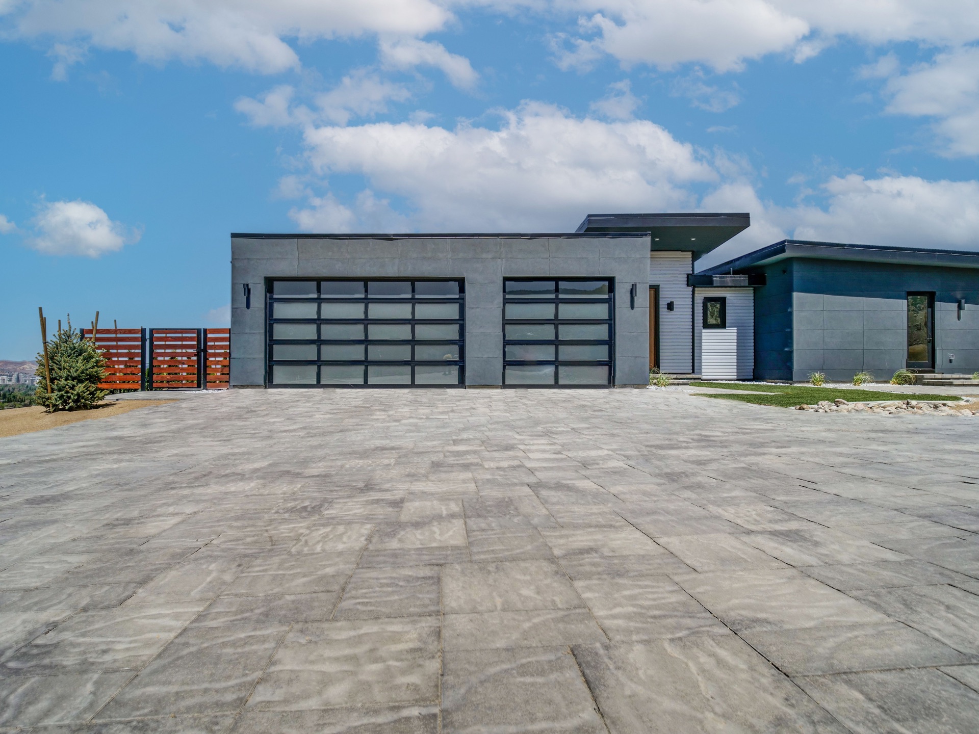 Pavers & Hardscape