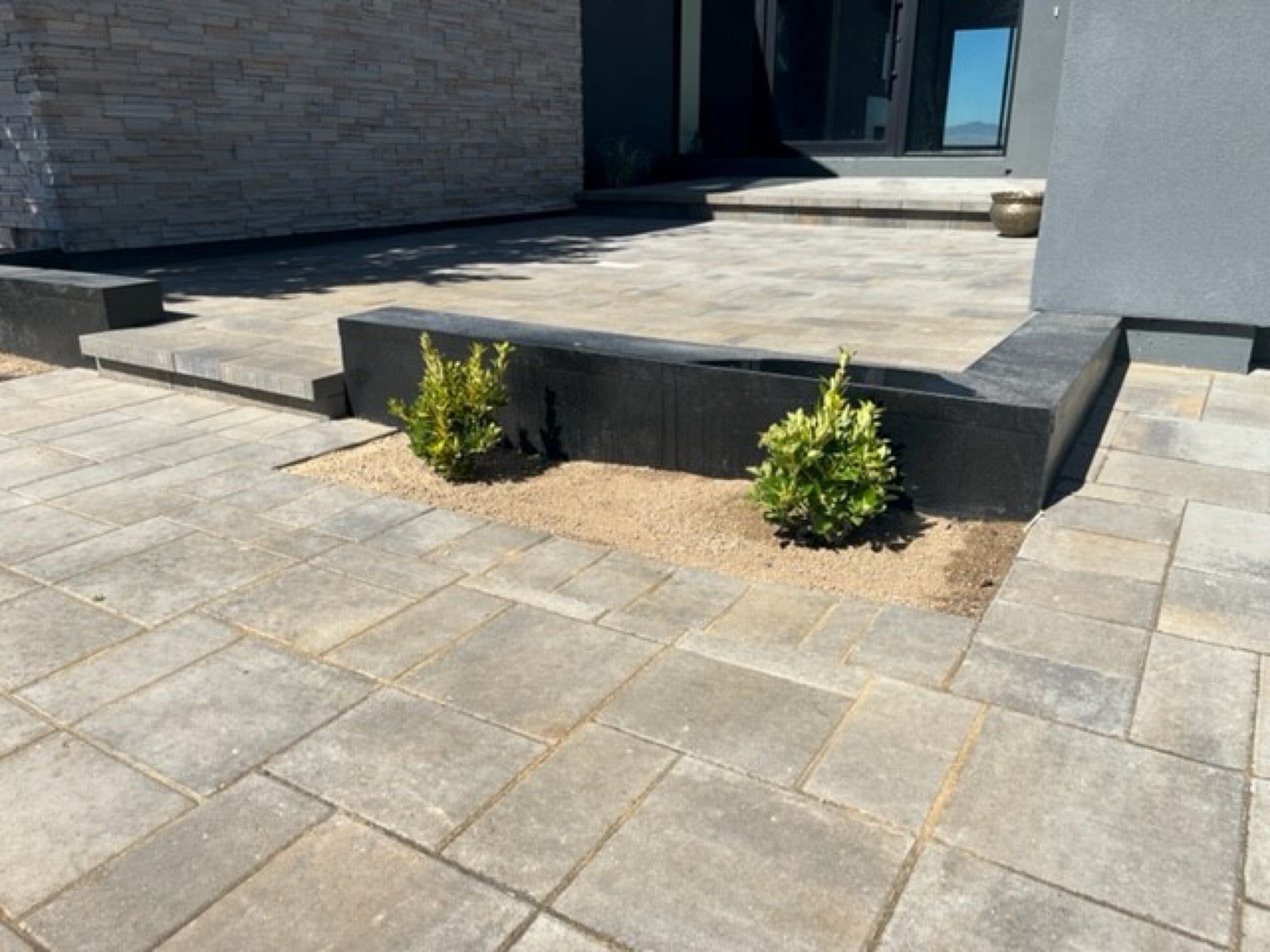 Pavers & Hardscape