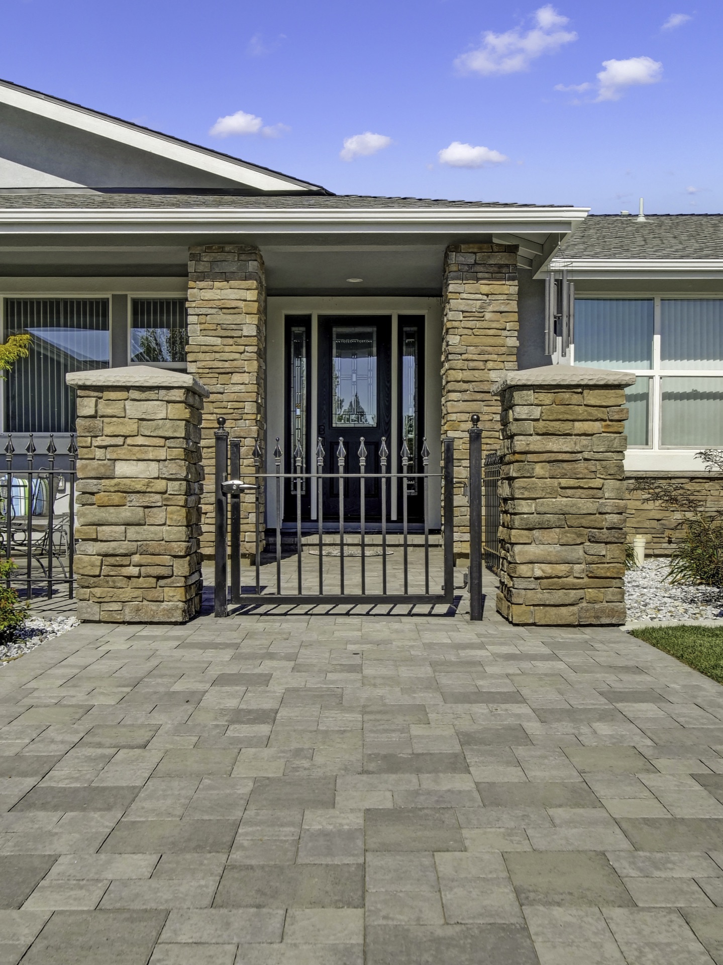 Pavers & Hardscape
