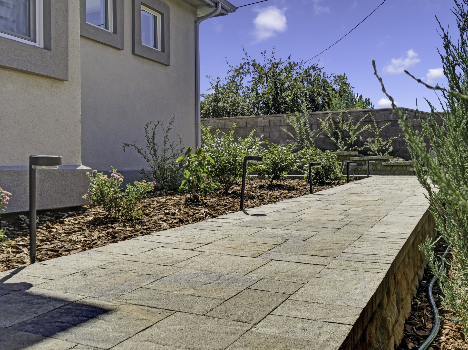 Pavers & Hardscape