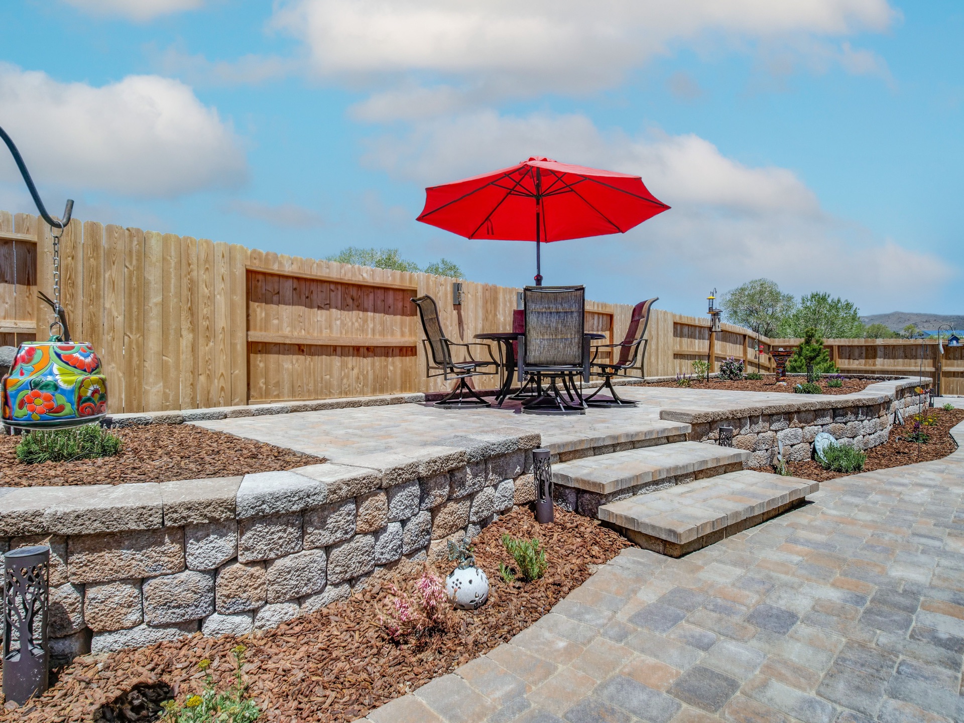 Retaining Walls & Stonework