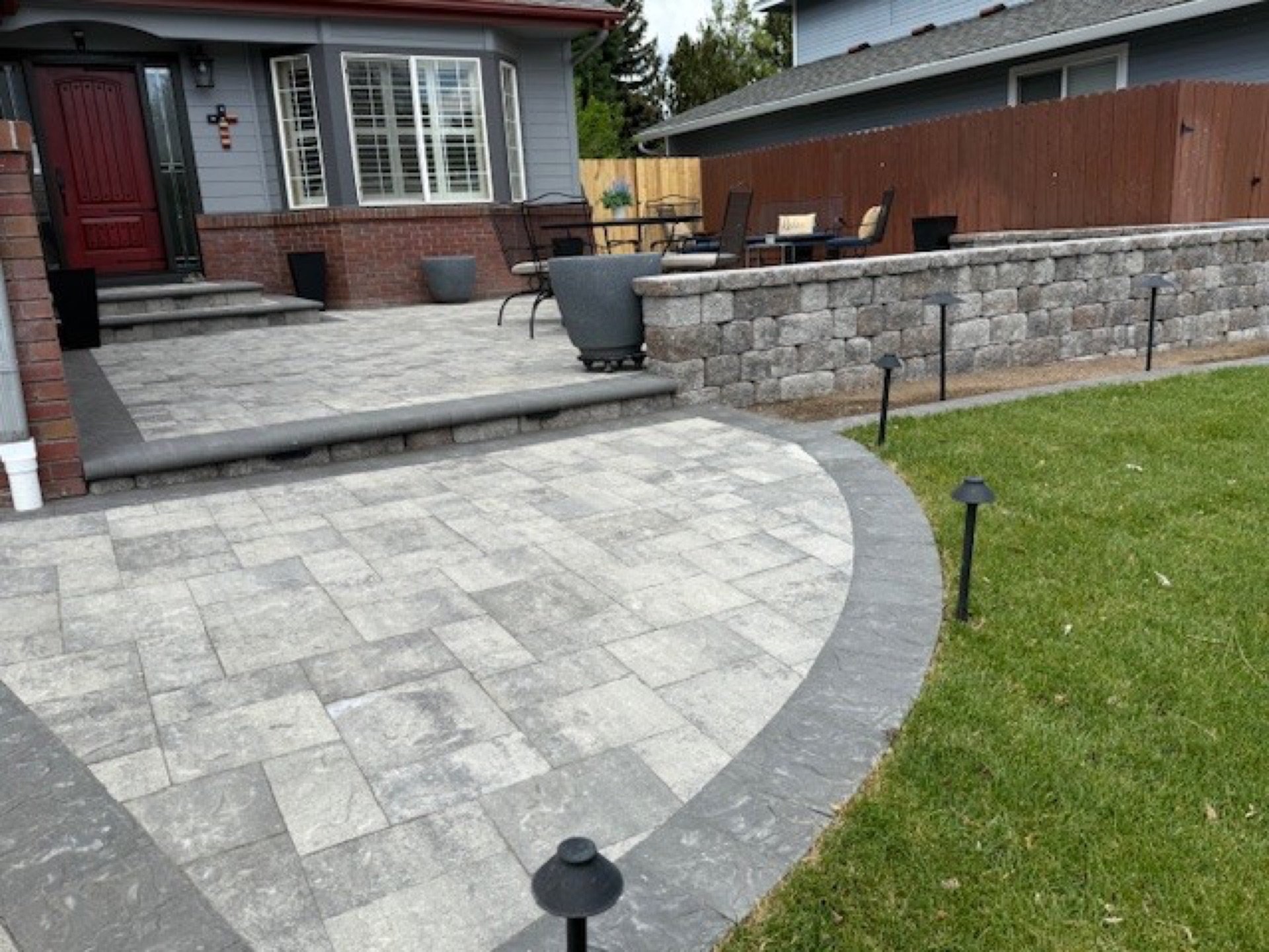 Retaining Walls & Stonework