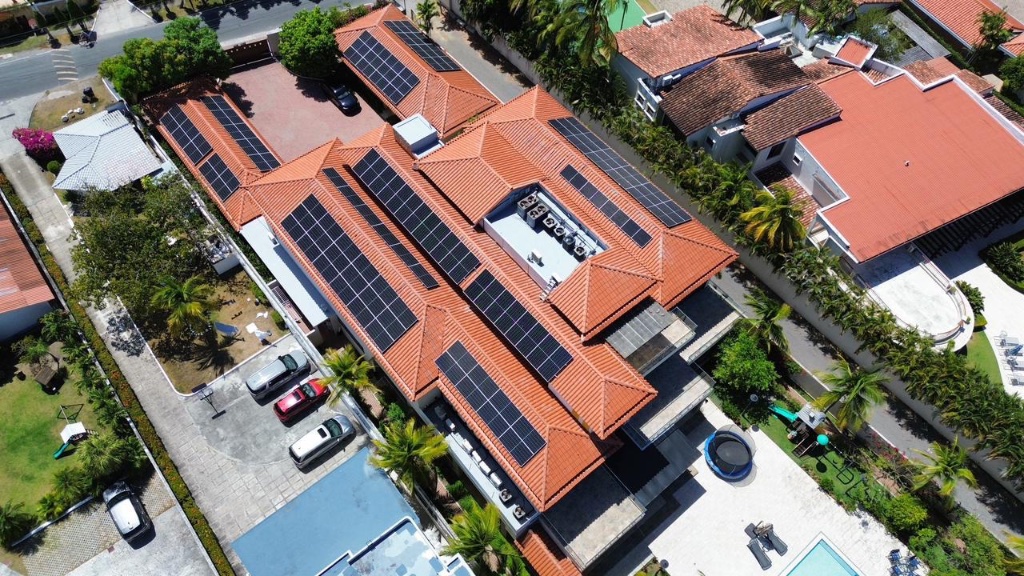 Proyecto Casa de Lujo 70kW