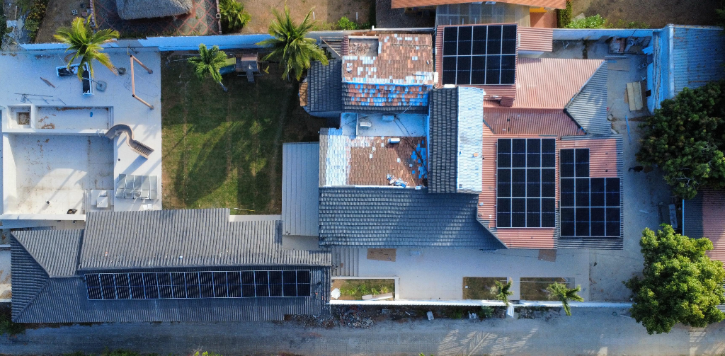 Sistema Residencial — 48 Paneles