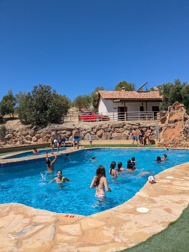 Piscina del complejo rural El Molinillo