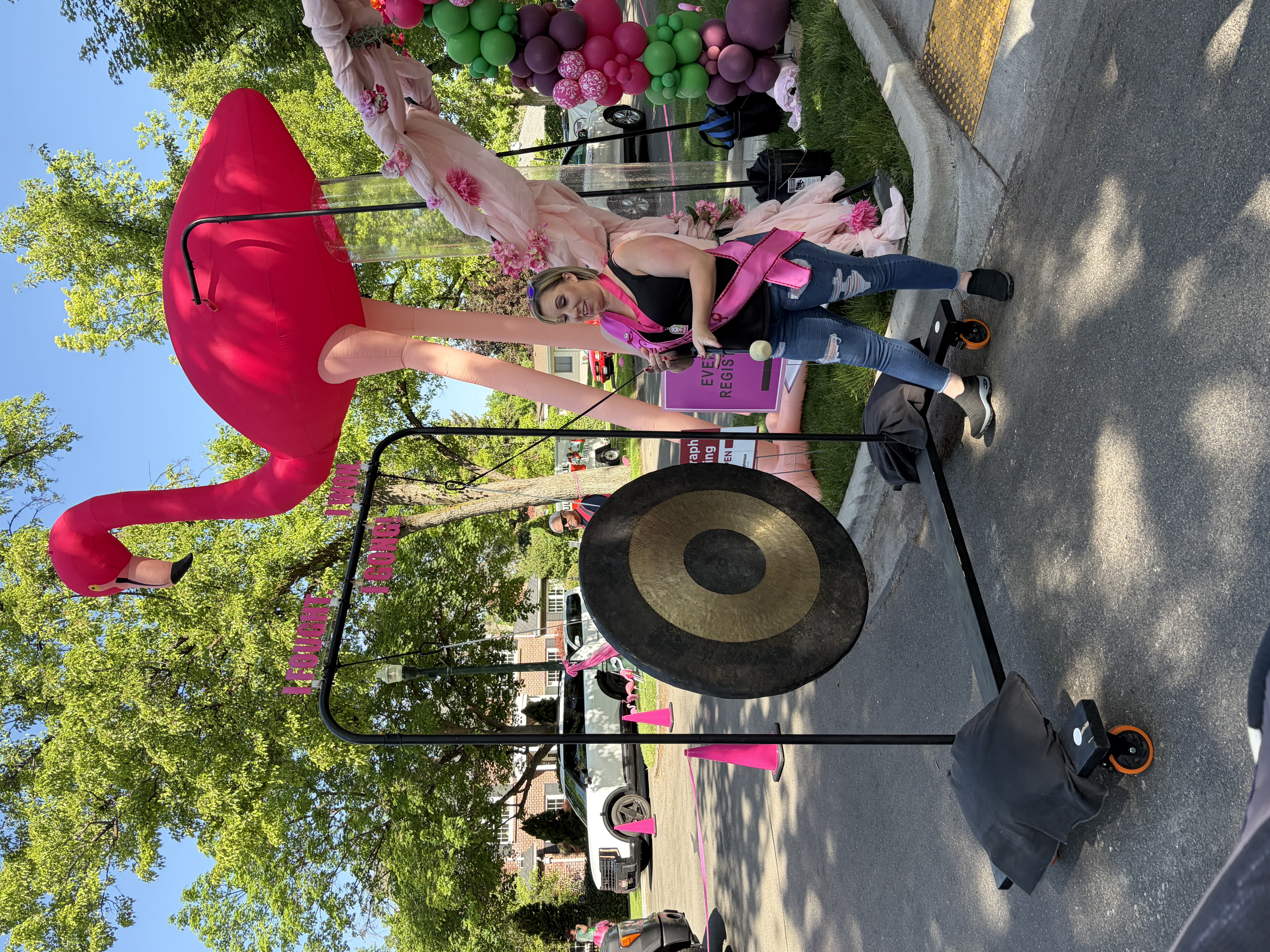 Gong ceremony at event registration