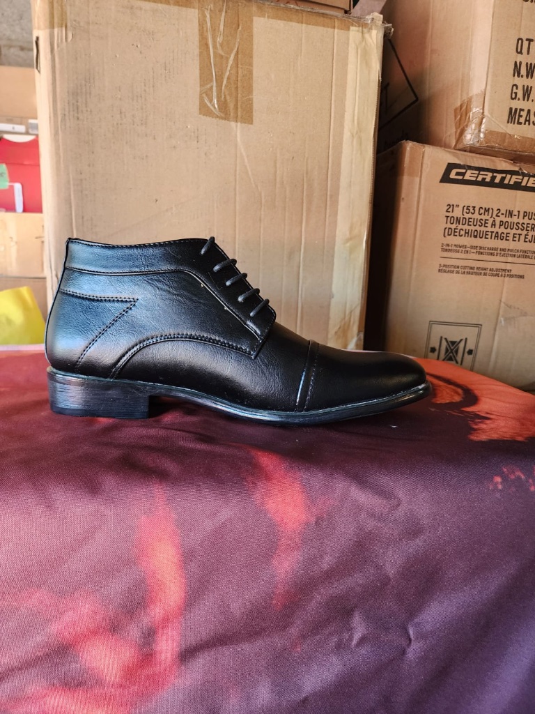 Roma Black