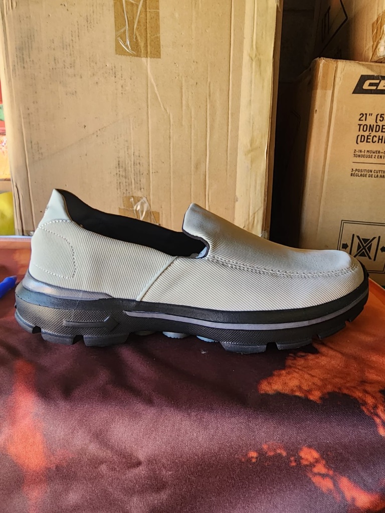 TT186 Gray