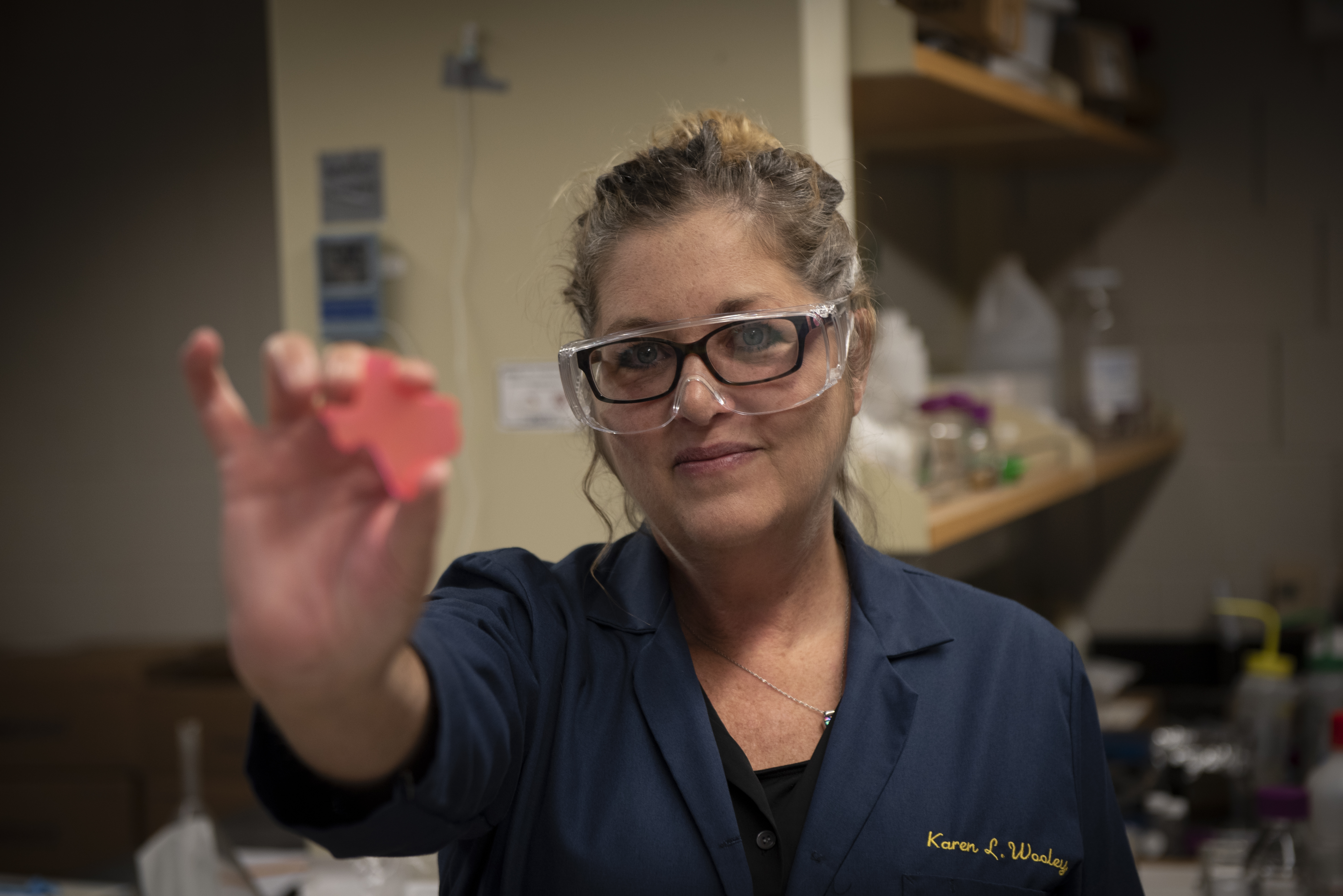 Dr. Karen Wooley with a KarmaCane material sample