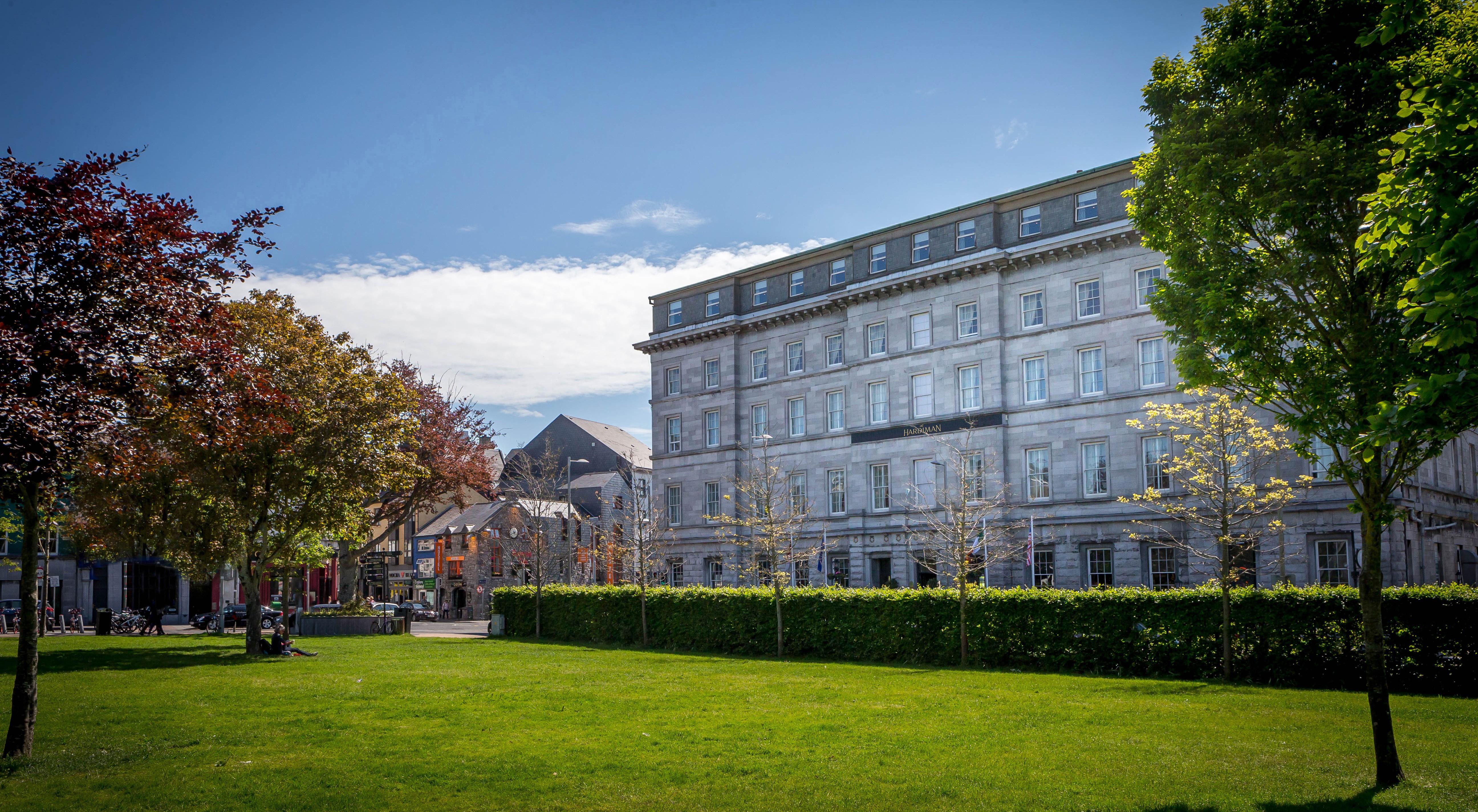 The Hardiman Hotel