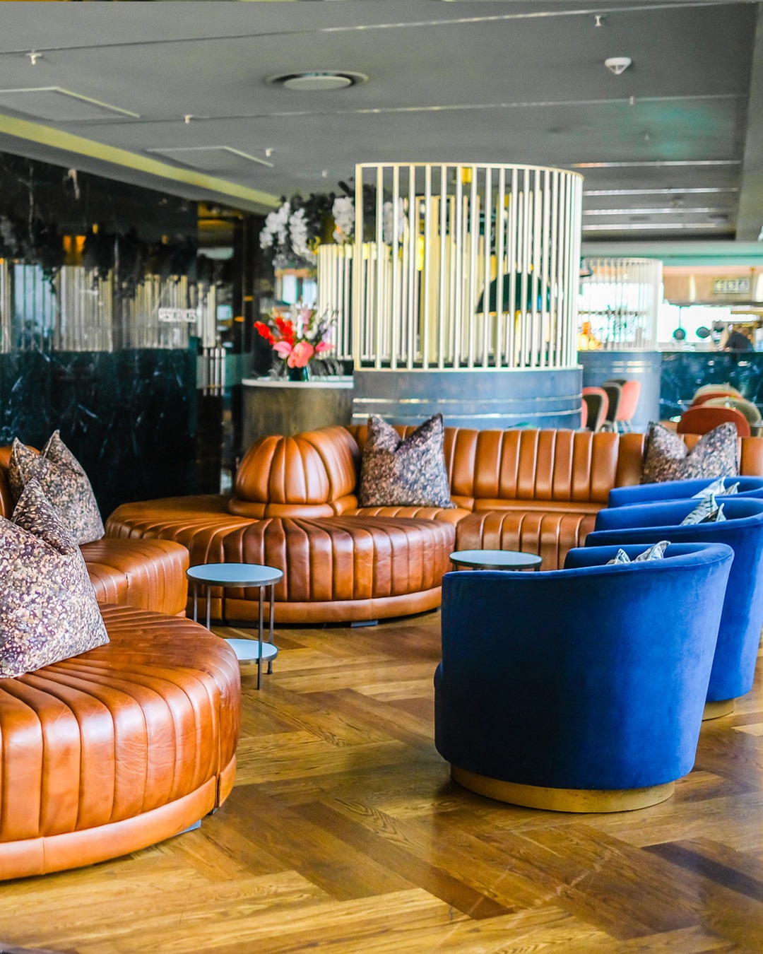 AURUM Restaurant: Where Johannesburg's Skyline Meets Culinary Excellence