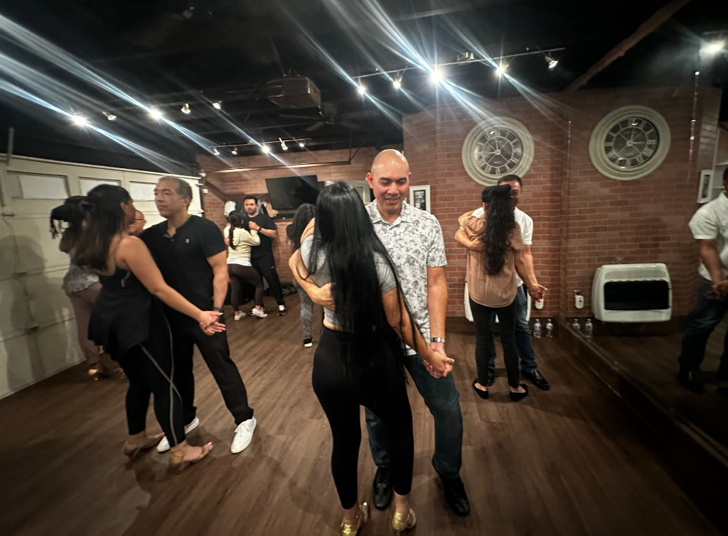 Salsa class in session