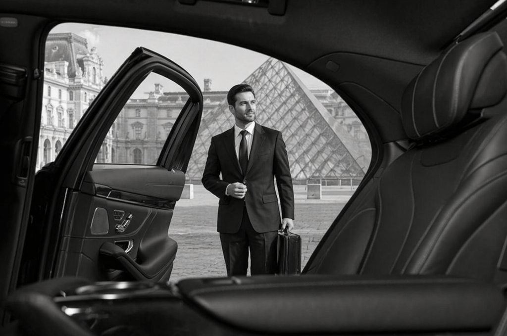 Paris Airport Transfer Service Premium airport transfer service in Paris with private chauffeur