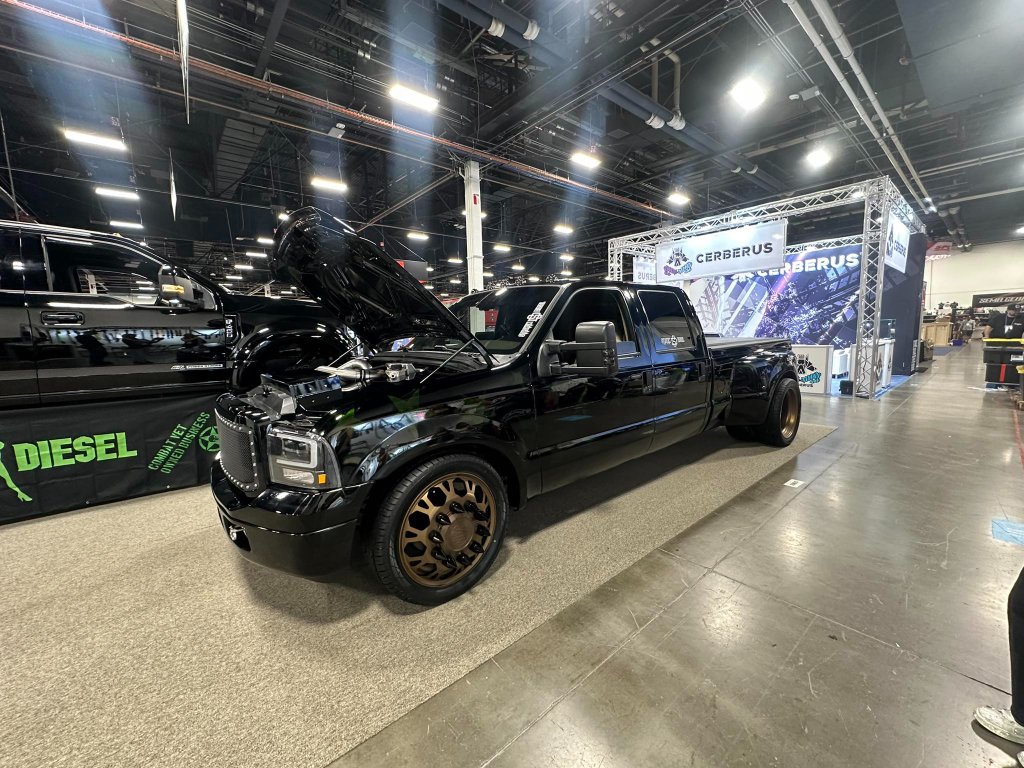 SEMA 2025 photo 3