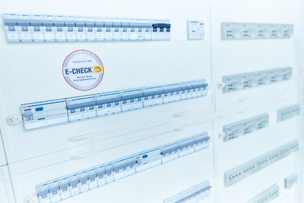 E-CHECK Prüfung