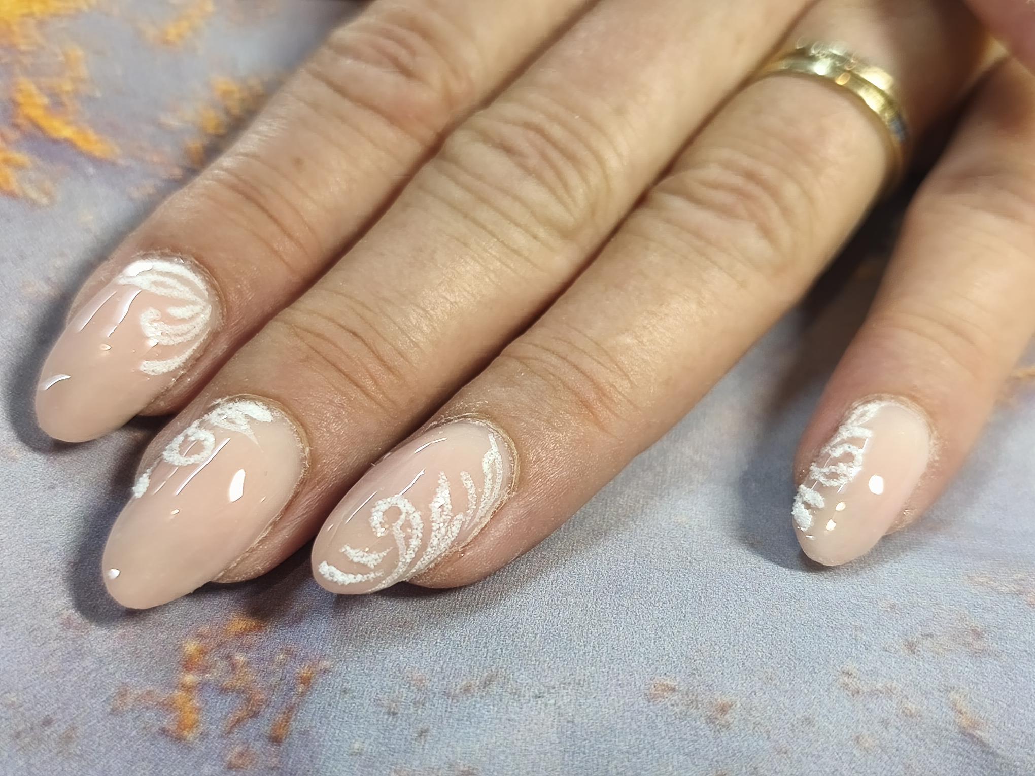 Nail art Lovadia Brassac-les-Mines - Réalisation 3