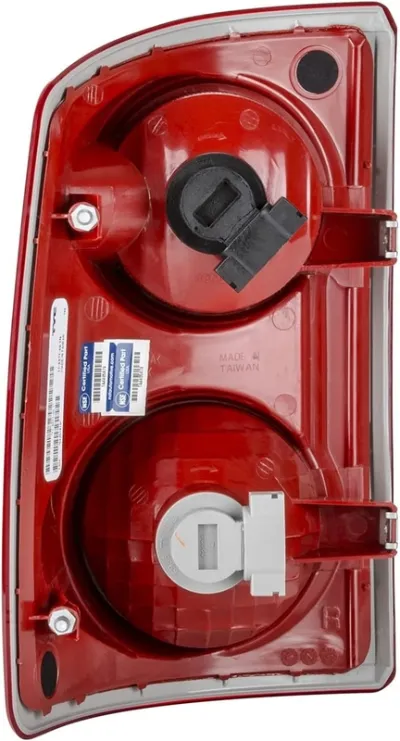 Farol trasero Dodge Dakota 2005-2012