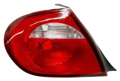 Farol trasero Chrysler Neon 2003/2005
