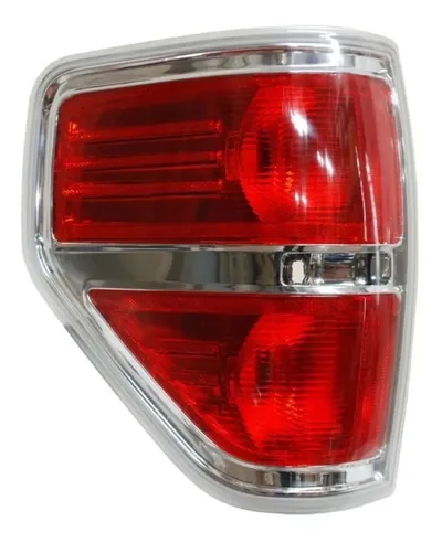 Farol trasero Ford F-100 2015