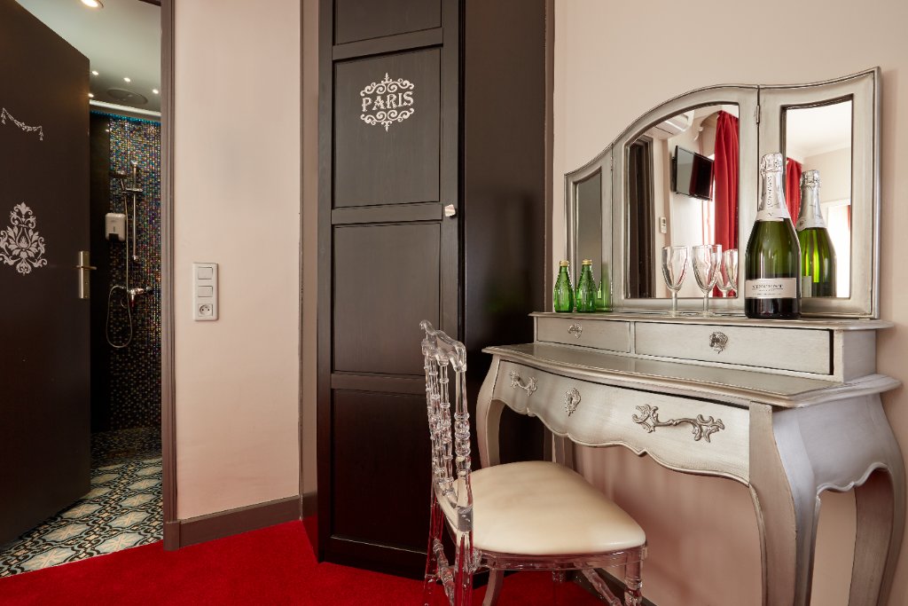 Chambre Twin — Espace lumineux