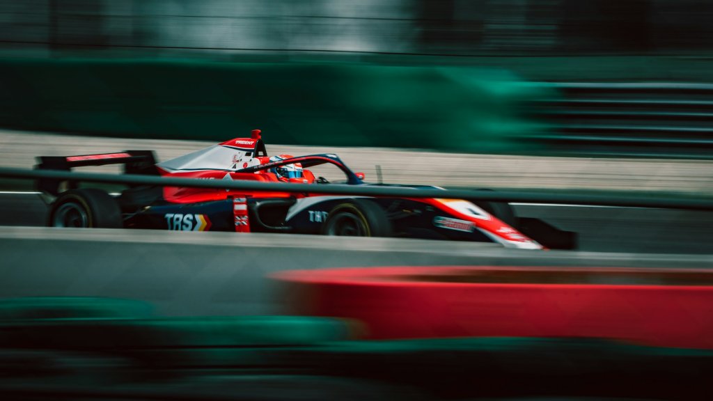 Silverstone: Facts About the Official Home of British F1