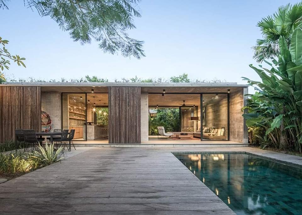 Caceres House