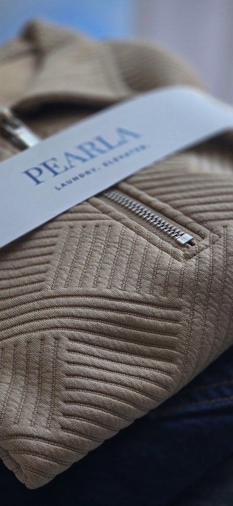 Garment fabric detail after Pearla care