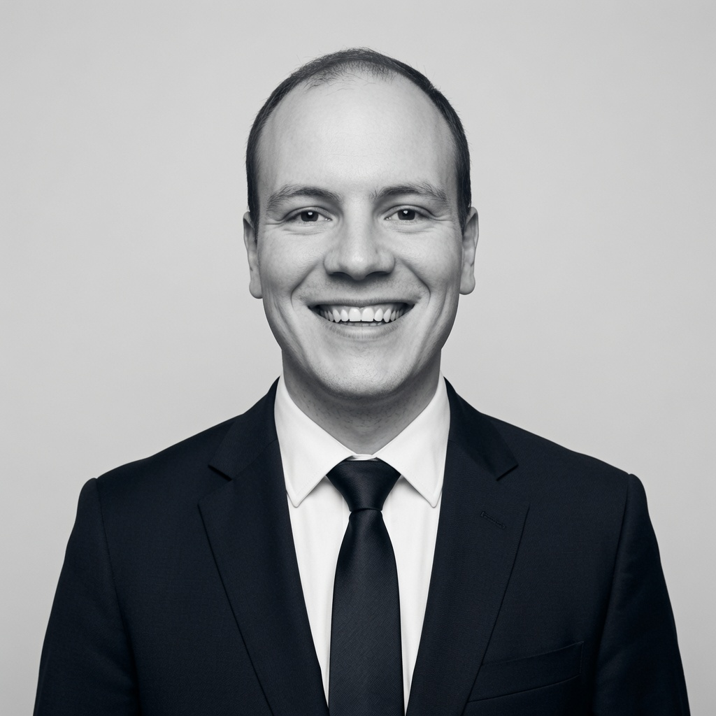 Simon Cox