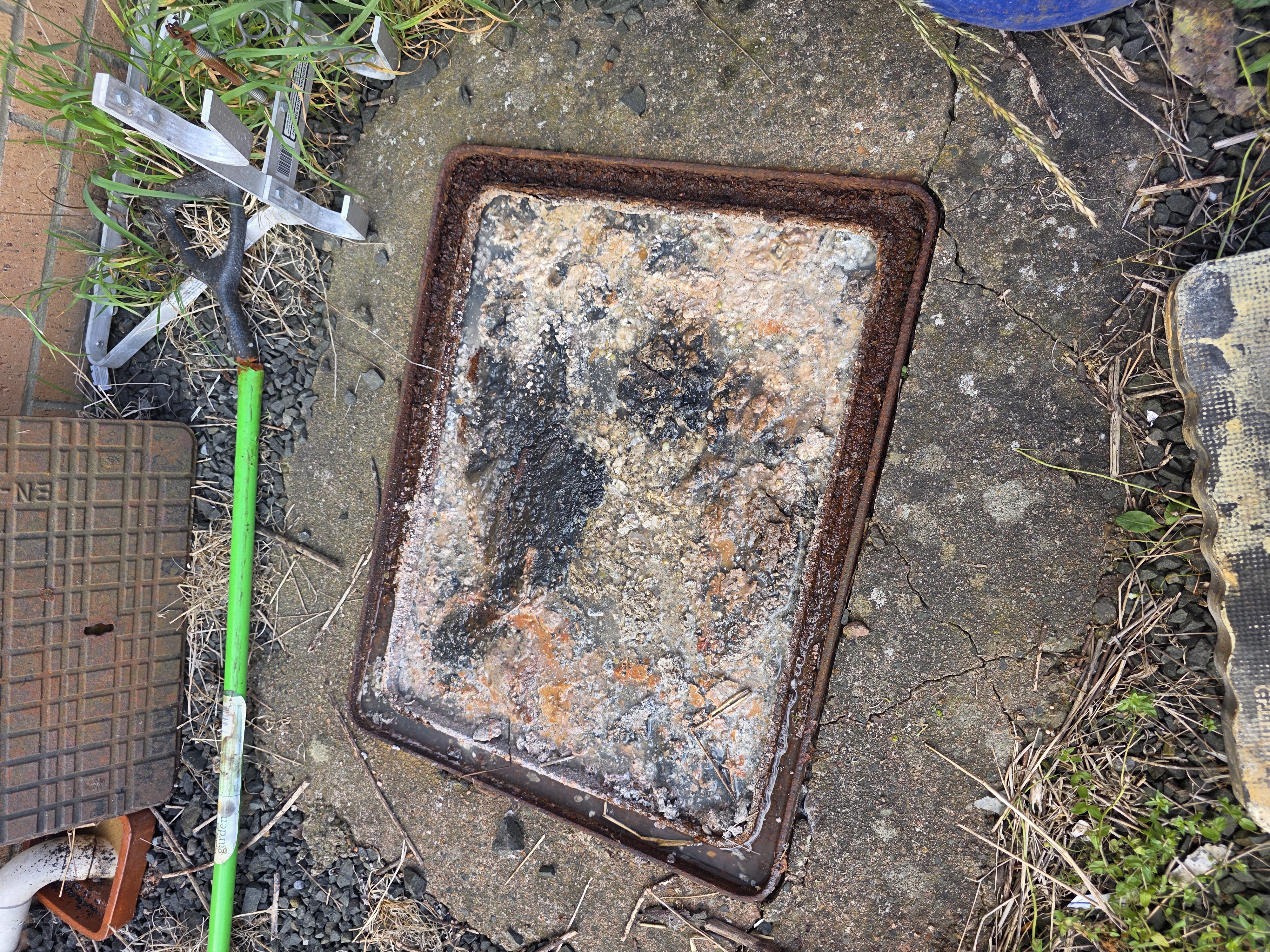 External Grease Trap Blocked — Before