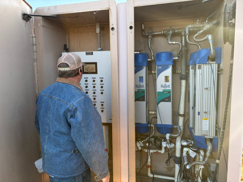 UV treatment system
