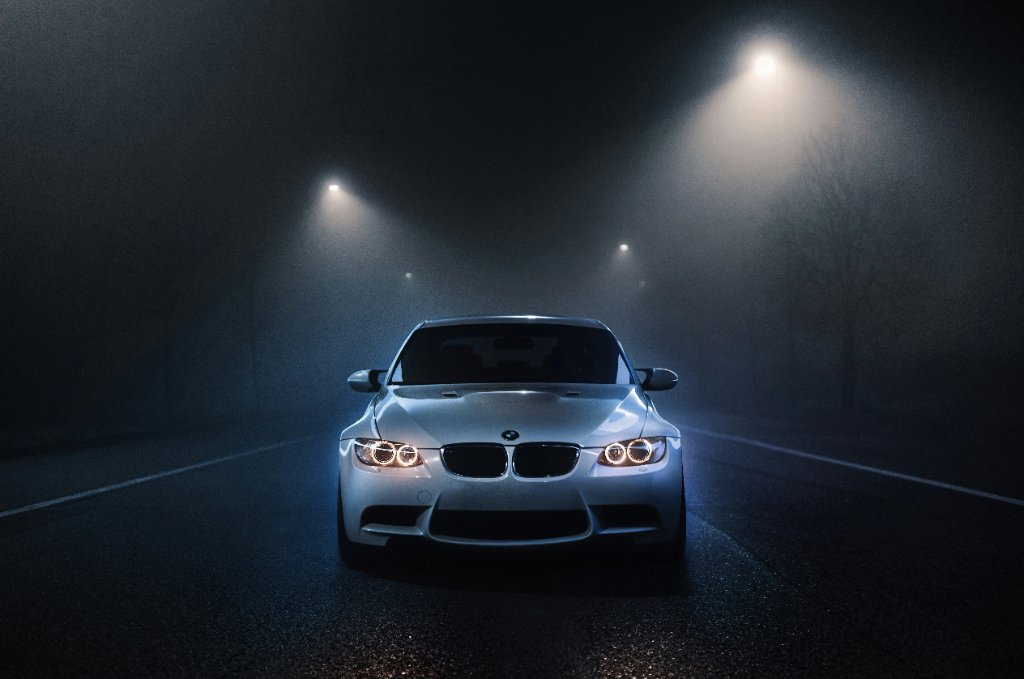 How to Photograph Cars at Night