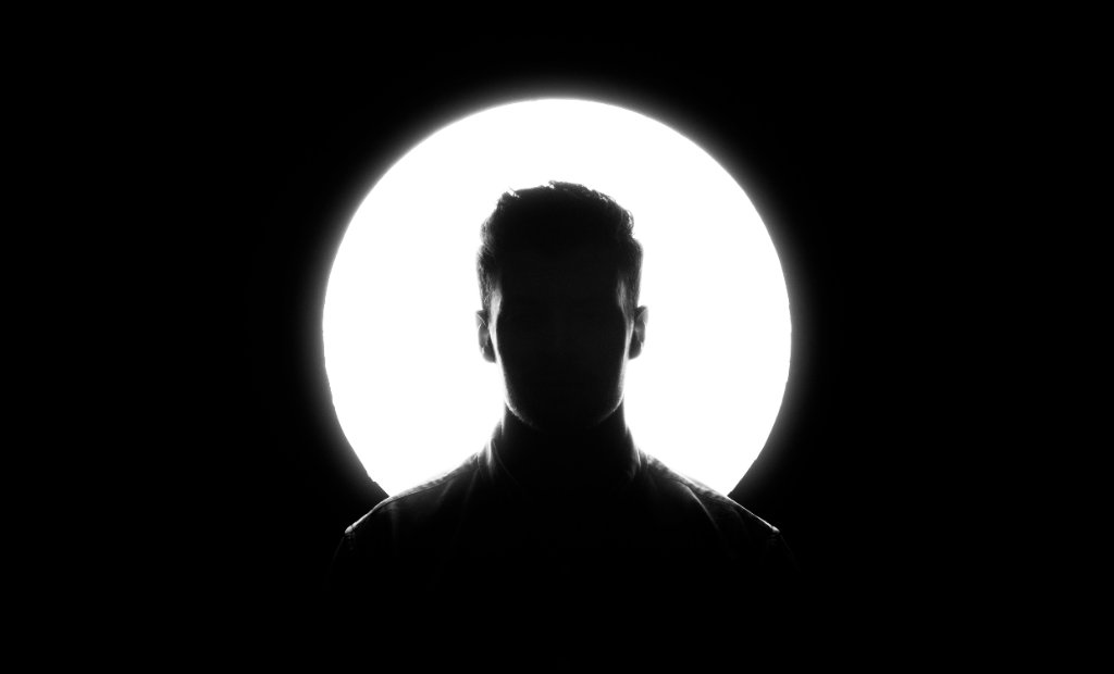 Silhouette Photography Ideas: Creative Concepts & Inspiration