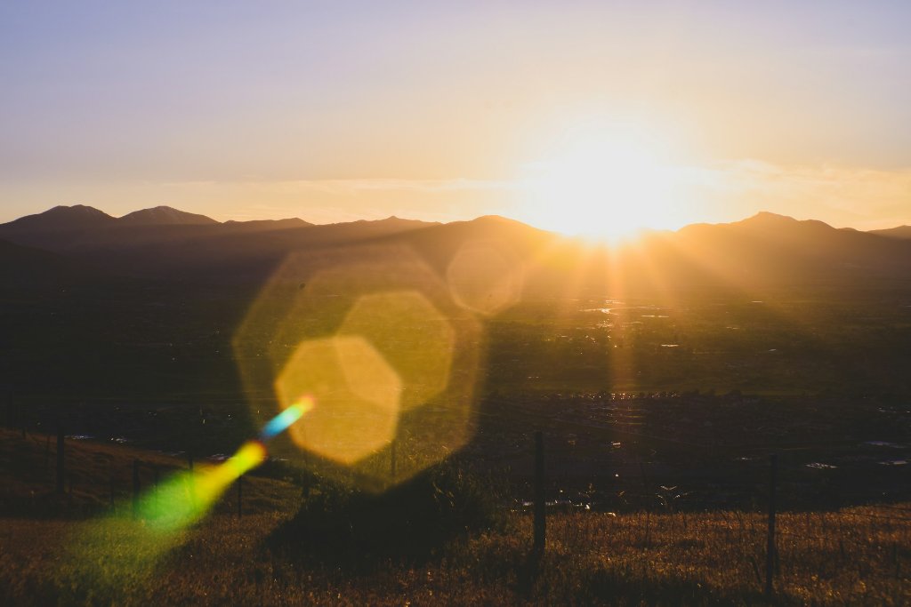 How to Remove Lens Flare in Post Processing