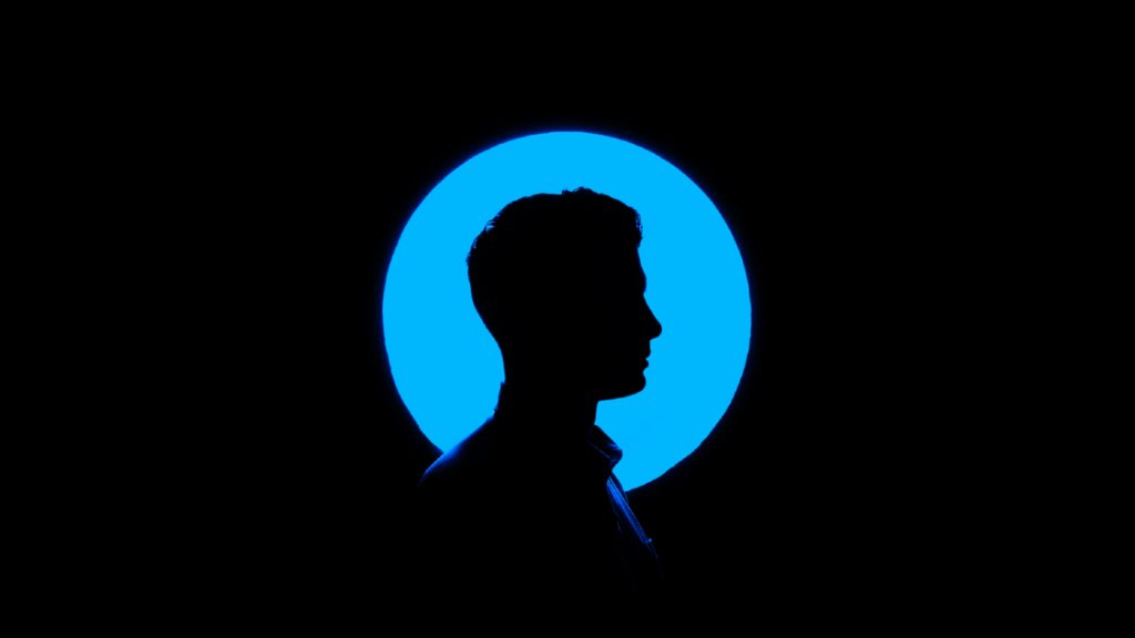 How to Take Silhouette Photos on iPhone: Step-by-Step Guide