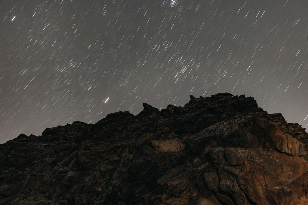How to Photograph Star Trails