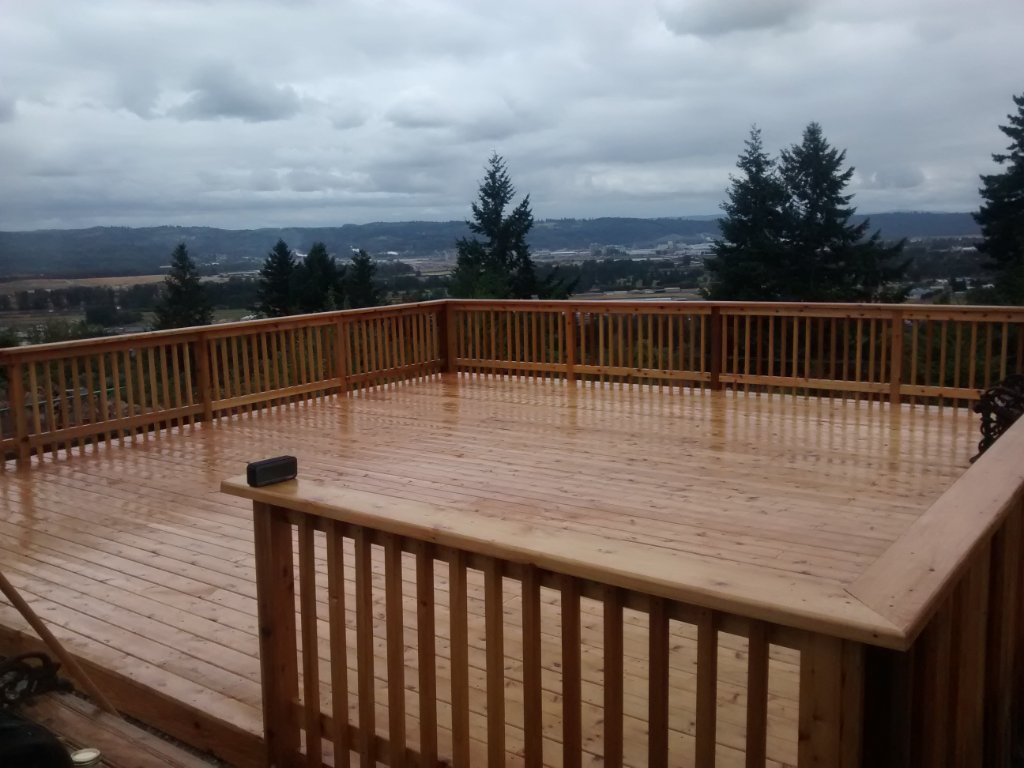 Deck framing overview in Kelso, WA