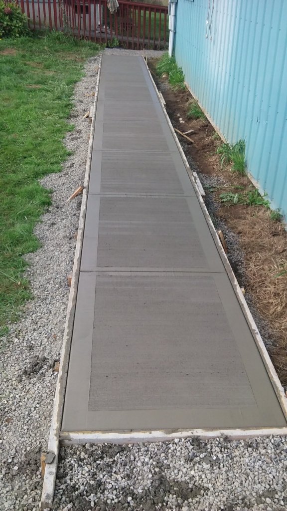 Large house foundation slab in Castle Rock, WA