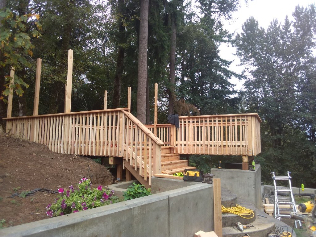 Elevated deck with stairs in Cathlamet, WA