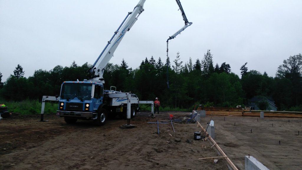 Commercial slab pour in Battle Ground, WA