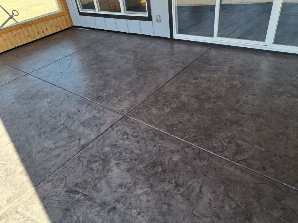 Stamped concrete patio finish in Kelso, WA