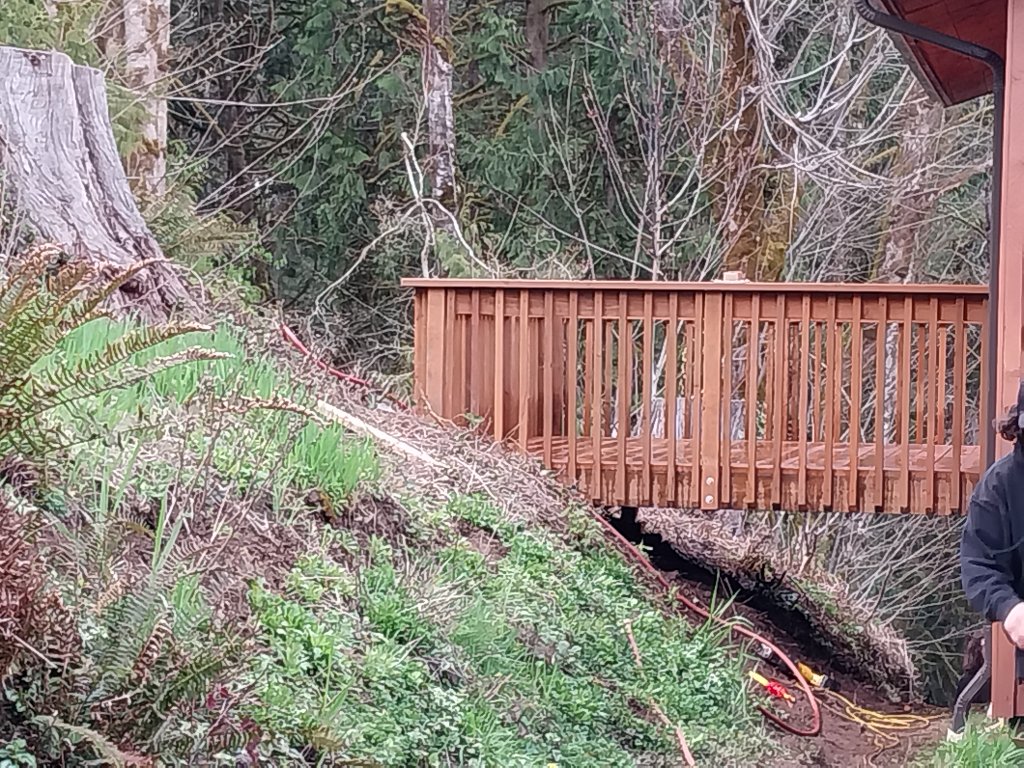 Deck with hillside view in Kelso, WA